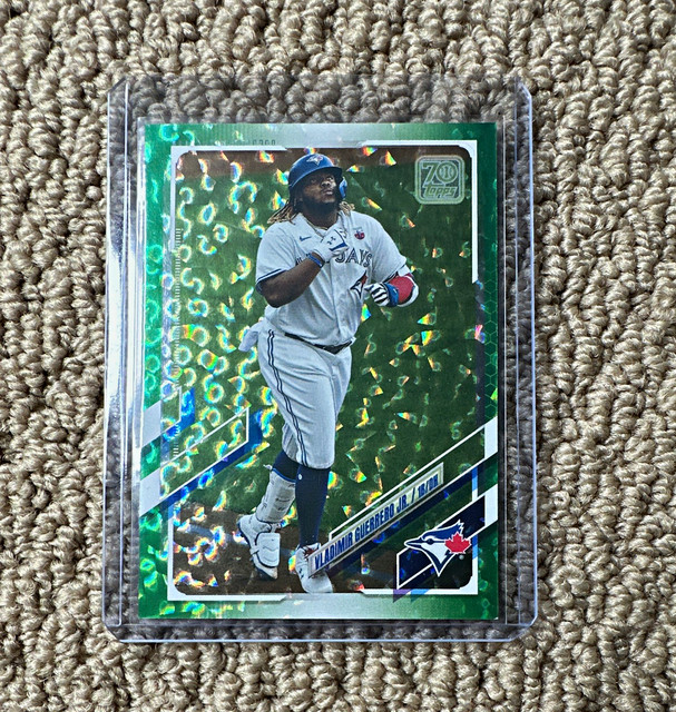 Topps 2021 Series 1 Vladimir Guerrero Jr. #224 Green Foilboard /499 Blue Jays
