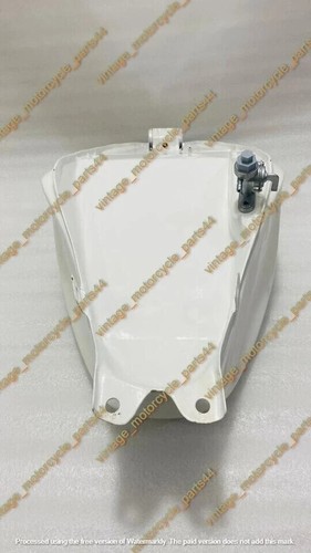 Suzuki RGV250 vj22 1991 -1994 White Painted Steel Petrol Fuel Tank + Cap |Fit - Picture 4 of 6