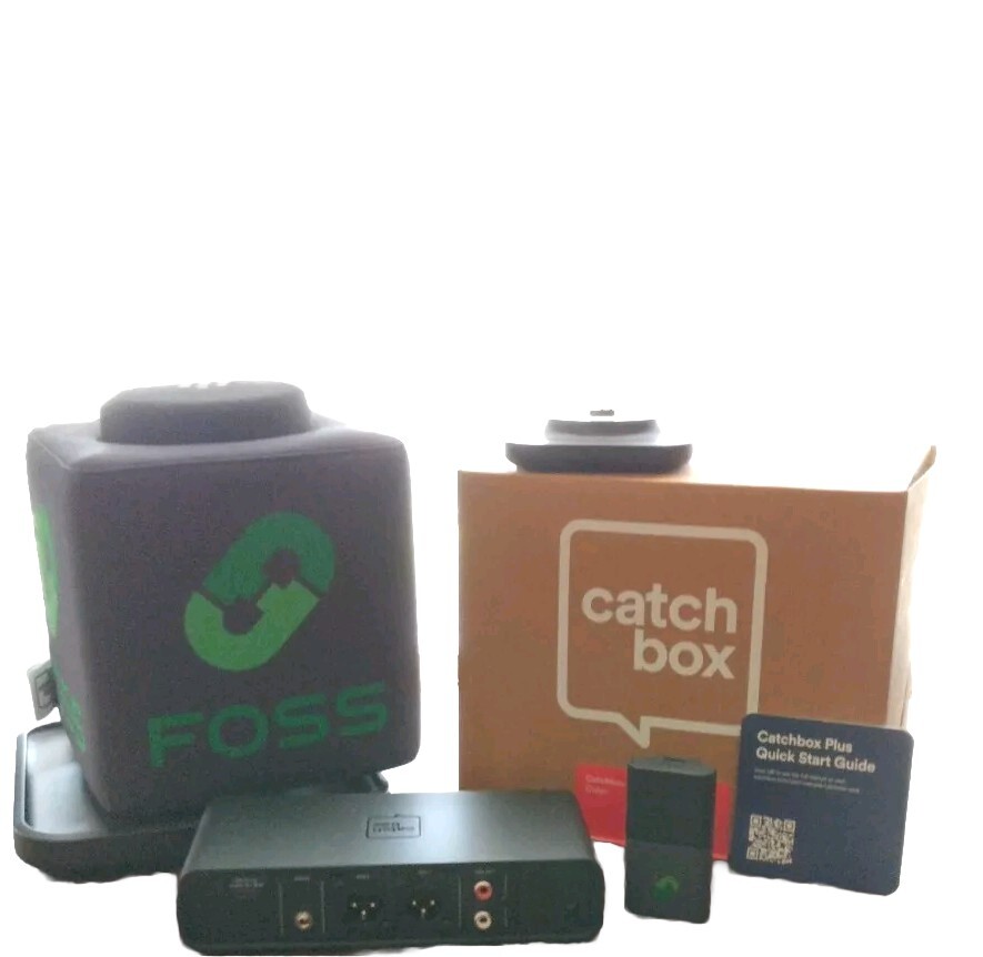 Catchbox Plus Wireless Cube Microphone System, 5 part unit NEW NAVY RETAIL $1800