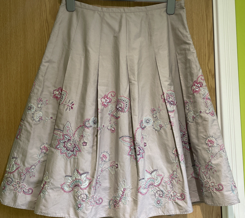 M&S Summer Cotton Full Skirt Size 12 embroidered - unworn - Picture 7 of 9