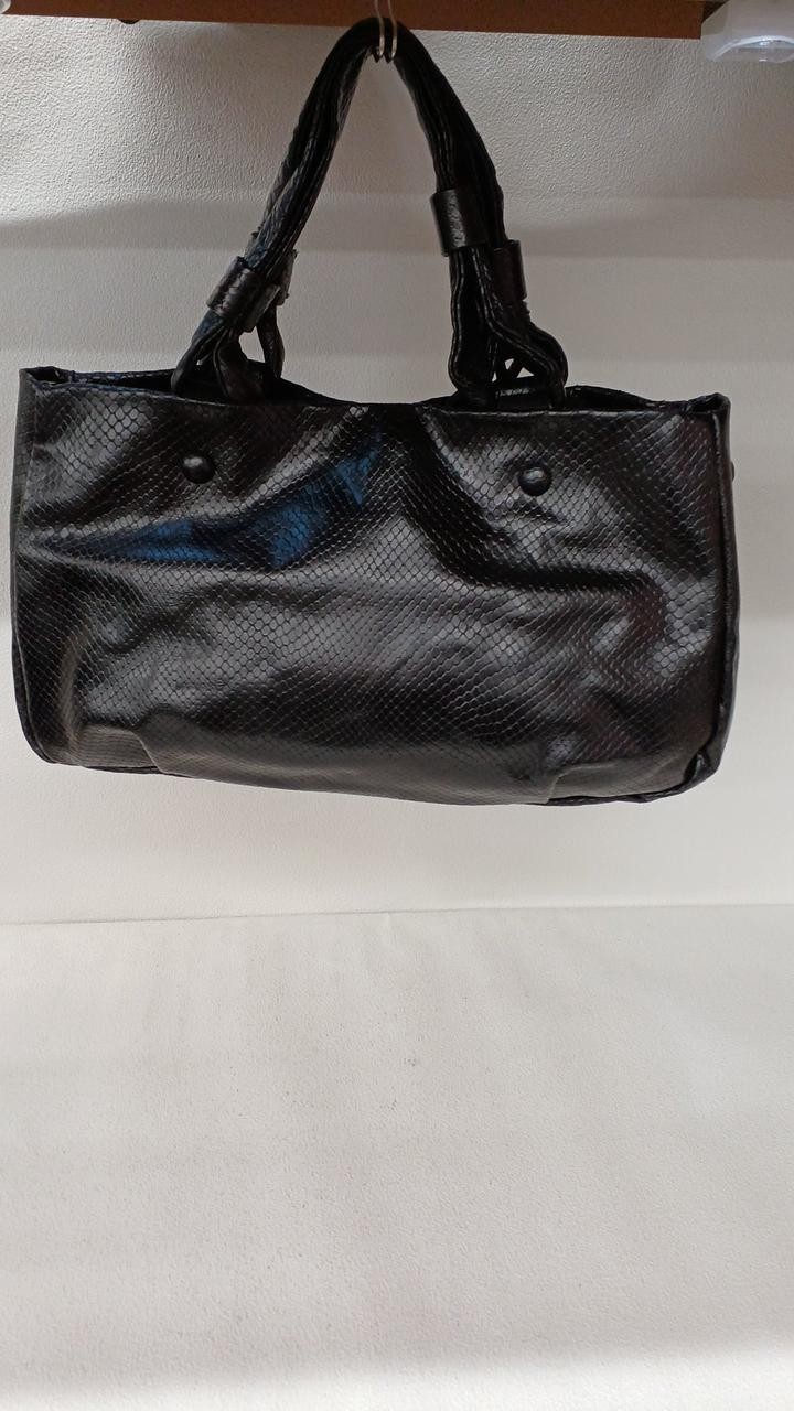 Bag Model Black Snake Missing shoulder Condition … - image 3