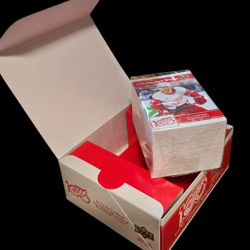 2025-26 UD Detroit Red Wings Centennial Complet Set 100 card into Original Box