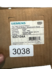 Siemens 52C104A Oil Tight Control Station w/ 1 Push Button Mushroom Head