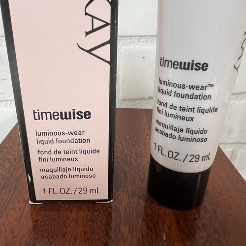New No Box Mary Kay Luminous Wear Foundation Bronze 8 Normal / Dry k 038721 - Picture 2 of 7