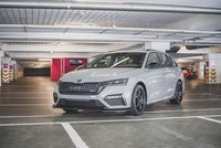 Maxton Design Frontlippe V.2 Passend FüR Skoda Octavia Rs Mk4 Schwarz Hochglanz