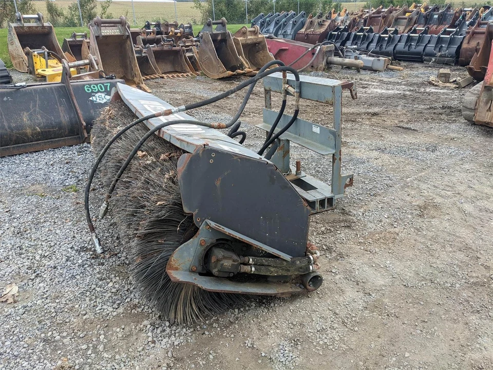 Accesorio barredora Barredora QC32P8D18 96" ángulo barredora Foto 2 de 4