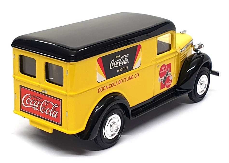 Matchbox 1/43 Scale YYM92014 - 1937 GMC Delivery Truck (Coca-Cola) - Image 2 of 4