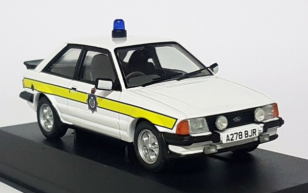 Vanguards 1/43 Ford Escort MK3 Xr3I Durham Constabulary Model Police Car-image