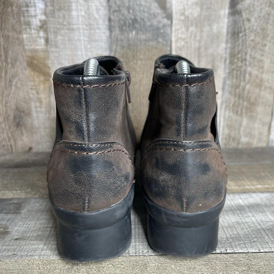 Mujeres Clarks Caddell Rush Marrón Cuero Cremallera Mini Cuña Botines Talla 7.5 M Foto 4 de 4