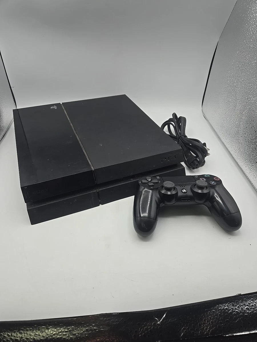 SONY PlayStation4 
CHU-1100A　　PS4本体とソフト Amazon.com: Playstation Sony 4, 500GB Slim System [CUH-2215AB01
