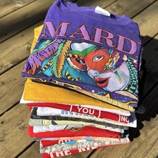 Vintage 19 T Shirt Bundle Wholesale Resale 80s 90s Y2K Nature Art Jesus Tech