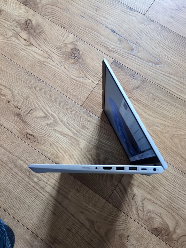 HP Probook 445 G8 Ryzen 5 5600U 2.30GHz 8GB RAM 256GB 14.1" FHD Radeon 7640 - Image 3 of 4