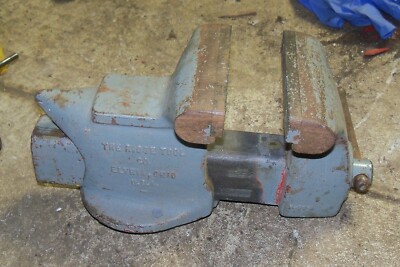 Ridge Tool Co. Elyria, OH, 500-R, 5'', Pipe Jaw Bench Anvil Vise, NO BASE
