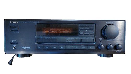 ONKYO サラウンドプロセッサー SR-211MPRO ONKYO SR-211MPROの仕様 オンキヨー/オンキョー