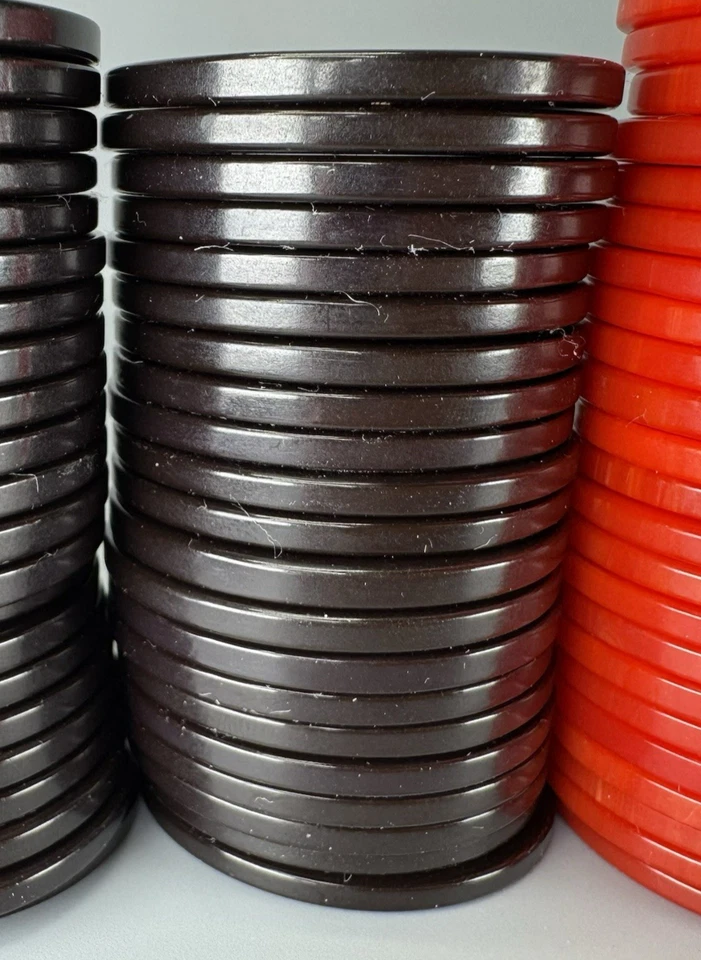 Vtg CATALIN BAKELITE Dot Injected Poker Chips (169 Total) Black Red Butterscotch - Image 4 of 4