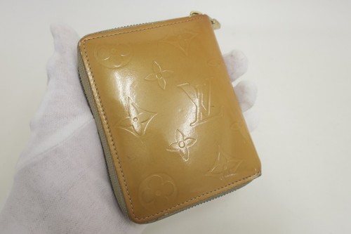 Authentic LOUIS VUITTON Monogram Vernis Compact Zippy Zip Coin Wallet #31262 - Picture 4 of 18