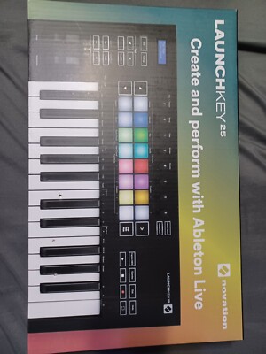 Novation Launchkey Mini Mk3 25 Mini-key Midi Keyboard Controller