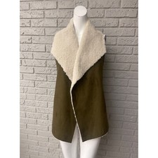 Madison & Lola Green Faux Shearling Vest Size S