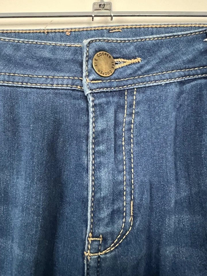 LEE COOPER Blue Wash Denim Jeans SIZE 12 AU Skinny Stretch Faded - Image 3 of 4