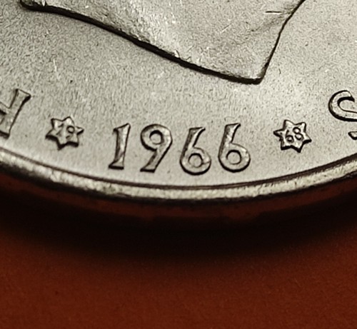 @NUMISMATICA BILBAO@ 3 Monedas SC 100 PESETAS 1966 * 19 66 + 67 +68 PLATA España - Imagen 4 de 5