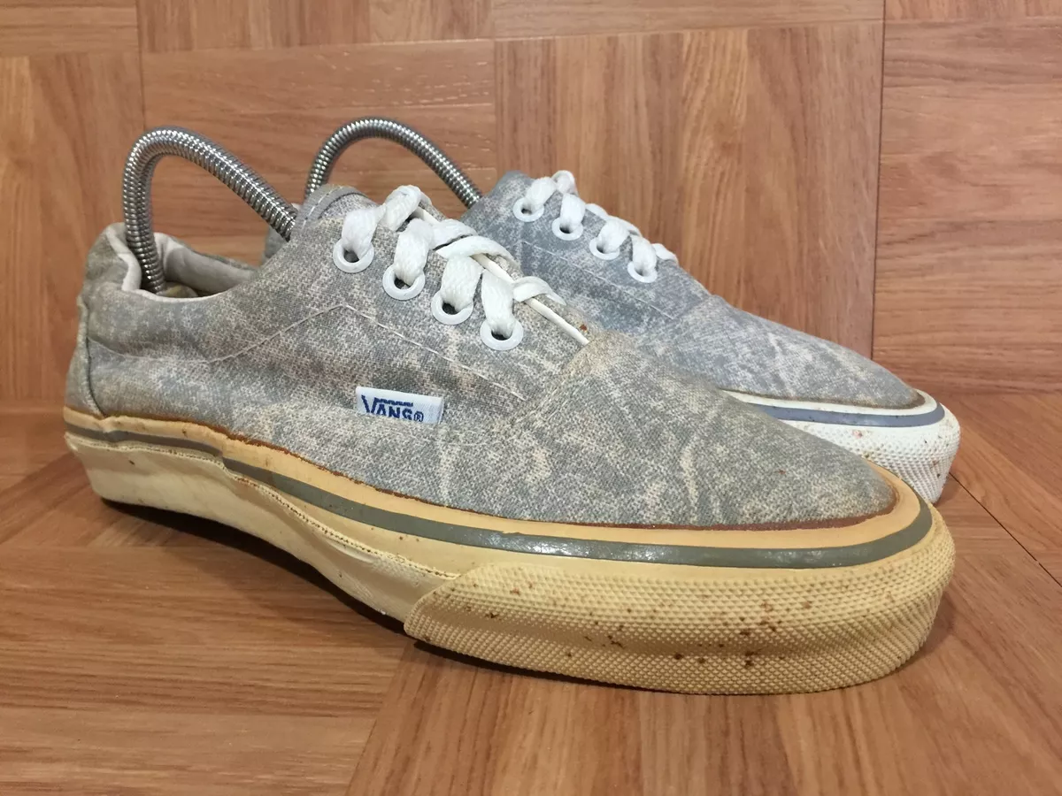 Foxing store stripe vans