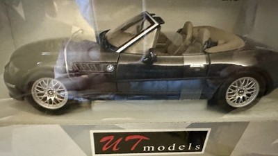 UT Models BMW Z3 Roadster 2.8 '99 1/18 Scale Black