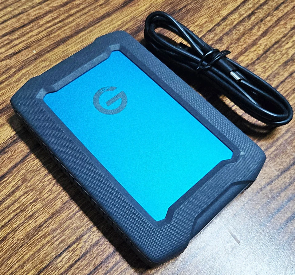 G-Technology 2TB ArmorATD Rugged Portable External Hard Drive 0G10434-1 - Image 2 of 4