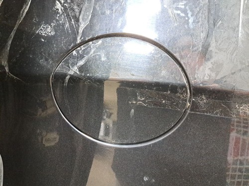 Fuel Filler Door 2017 Pacifica Sku#4201939 - Bild 1 von 6