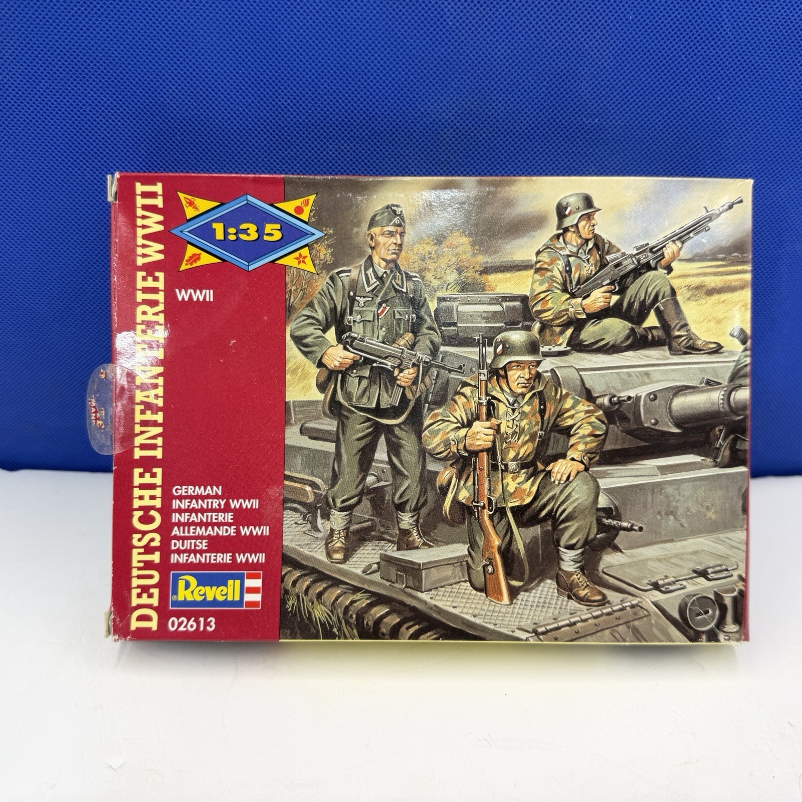 Revell 1:35 GERMAN INFANTRY FIGURES R2613 COMPLETE