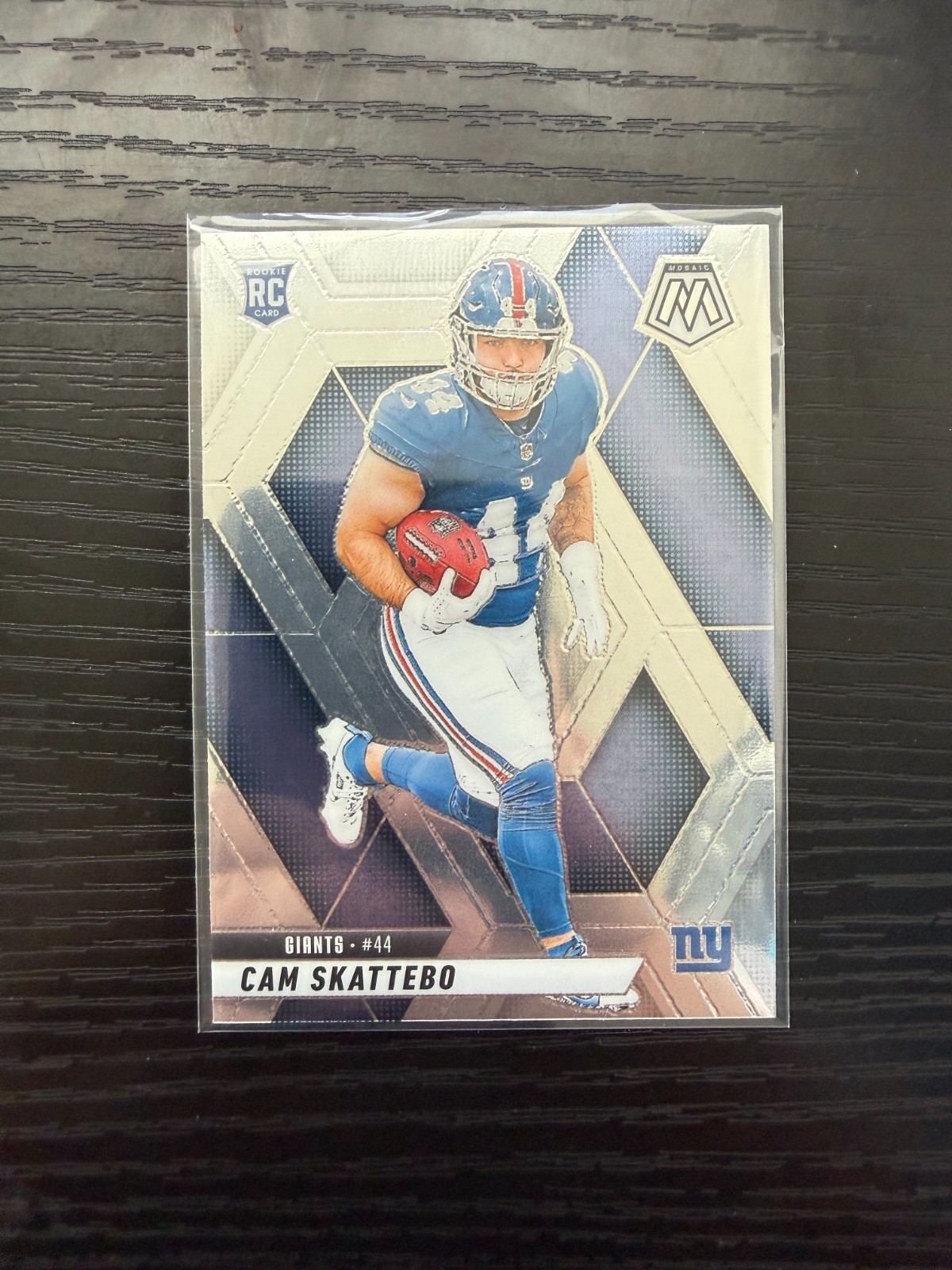 2025 Panini Mosaic - Cam Skattebo #305 Silver Prizm (RC)