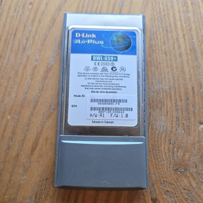D-Link AirPlus DWL-650+ CardBus Wireless Adapter 2.4GHz 802.11b 22Mbps