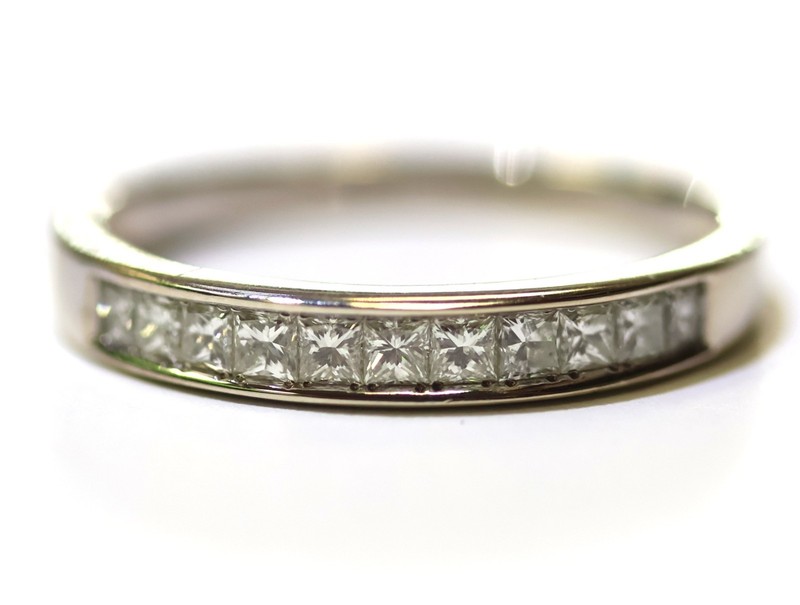 14k white gold .55ct VS2 G princess cut channel set wedding band ring 2.8g 9.25