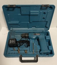 Makita (6041D) 3/8" Cordless Drill Kit with Charger & Case & Battery & Bits