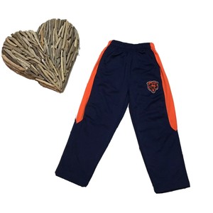 bears orange pants