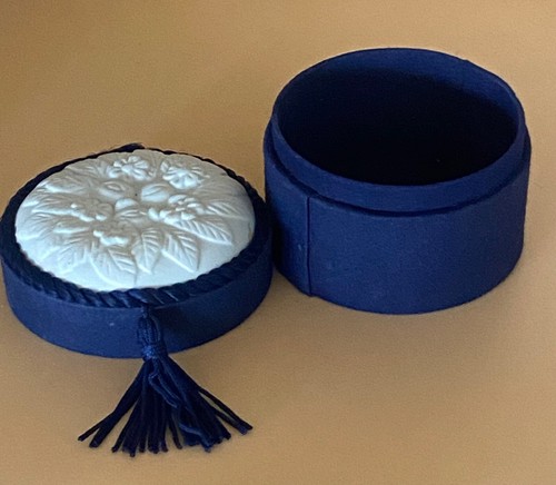 Vintage Round Navy Blue Trinket Box w/ Porcelain Floral Tassled Lid - Picture 3 of 5