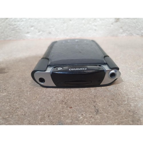 Compaq iPAQ H3835 230397-031 Color LCD Pocket PC Silver Built-in Speaker 64MB - Picture 7 of 16