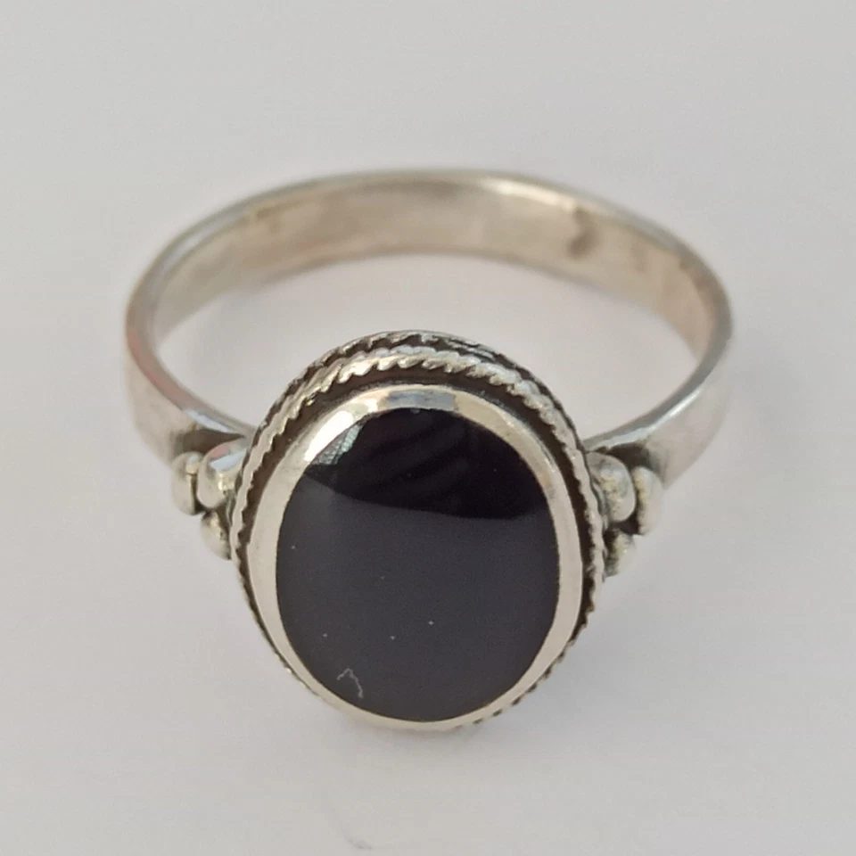 Anillo vintage para hombre plata esterlina ónix negro retro 925 cabujón ovalado 9,75 para mujer Foto 3 de 4