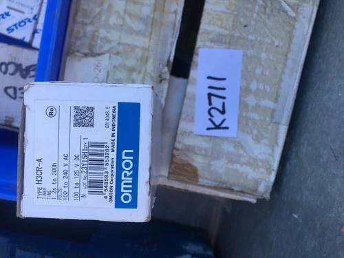 OMRON H3CR-A TIMER 2s TO 300H 100-240VAC  100-240VDC  STOCK K2711