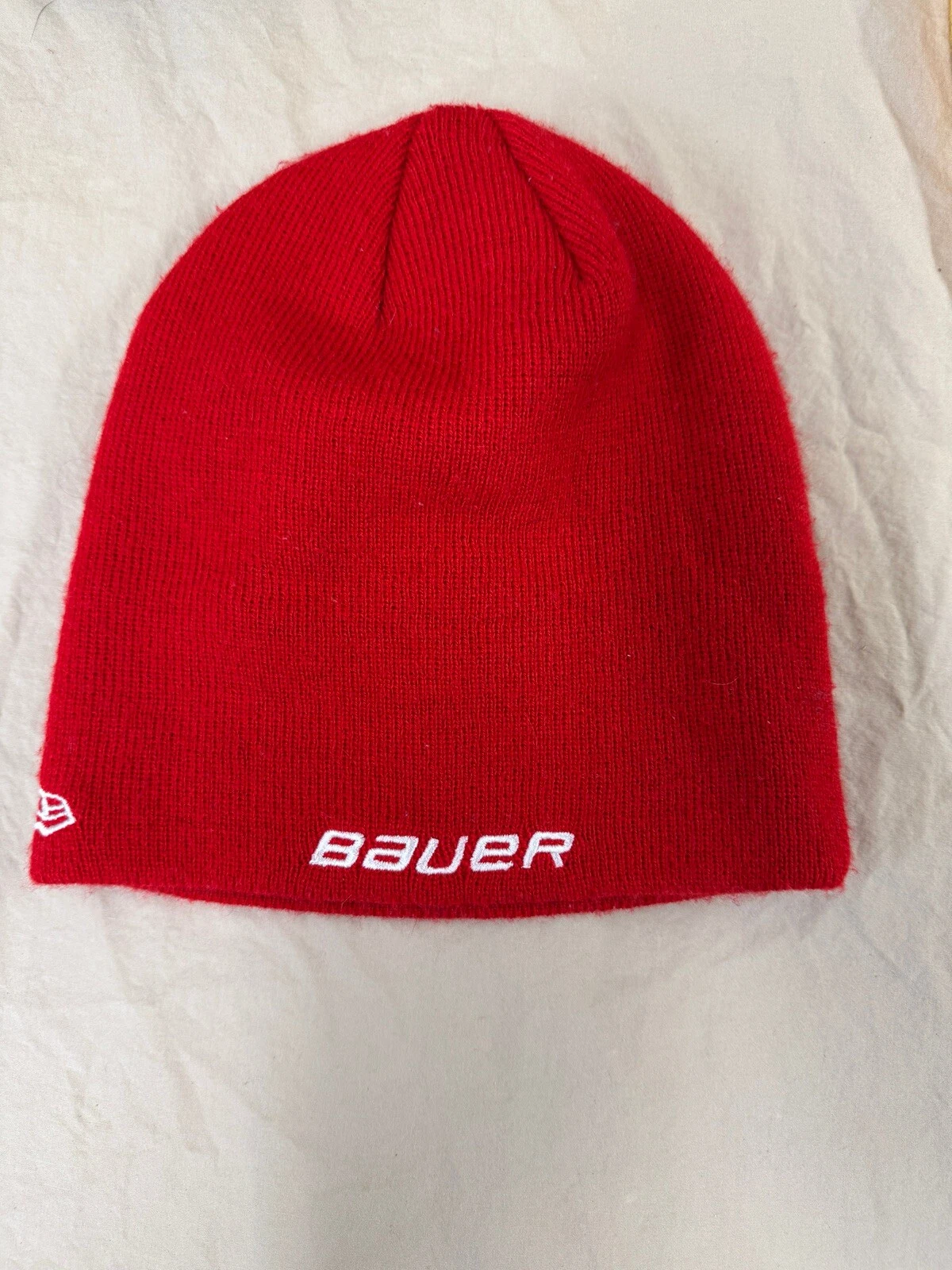 Chapeau de hockey Bauer bonnet toque OSFM Supreme TotalOne MX3 patins de hockey bâtons