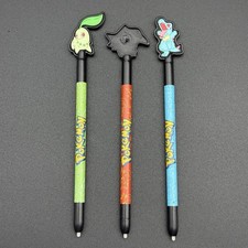 Official Nintendo DS Pokemon Heartgold Soulsilver Stylus Totodile Chikorita