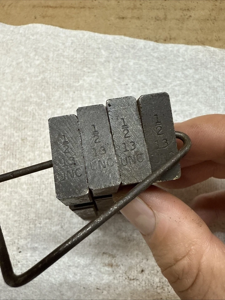 Ridgid Universal Bolt Die Steel Set 1,2,3,4 13 UNC 1/2" - Image 3 of 4