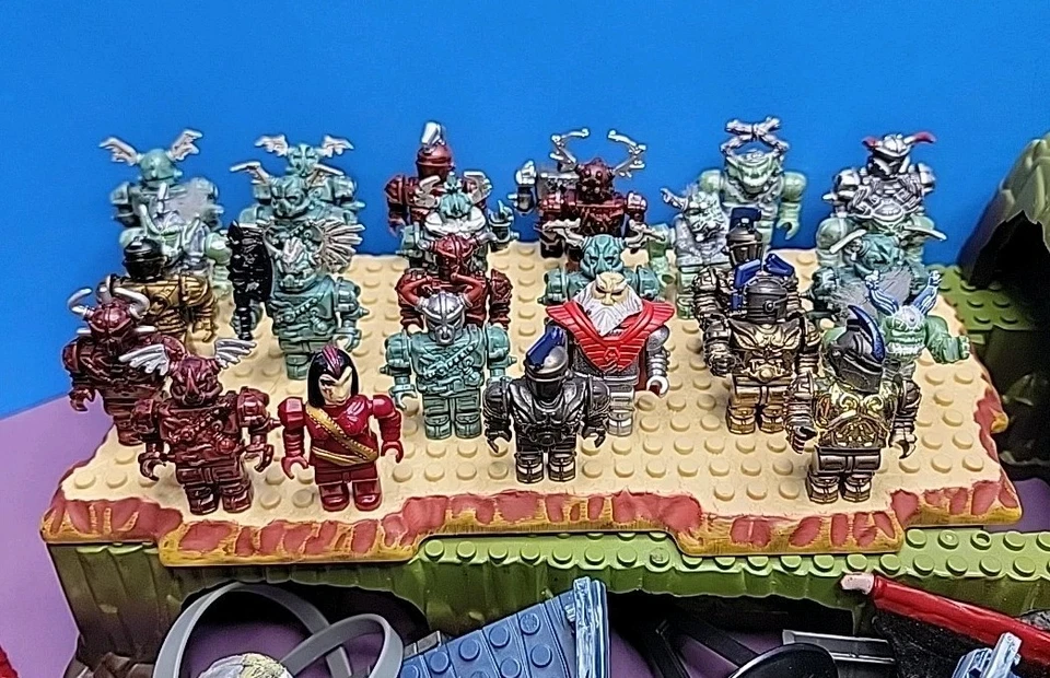 Lot of Mega Bloks Dragons Pirates From 3 Different Sets. 96001, 9889 & 9879. - Image 2 of 4