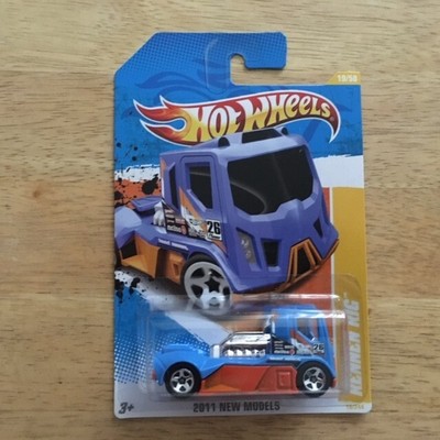 New Hw 1:64 Diecast Hot Wheels Rennen Rig 2011 New Models Truck - Blue