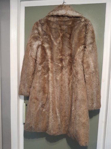 M&S Per Una Faux Fur Coat M - Picture 7 of 7