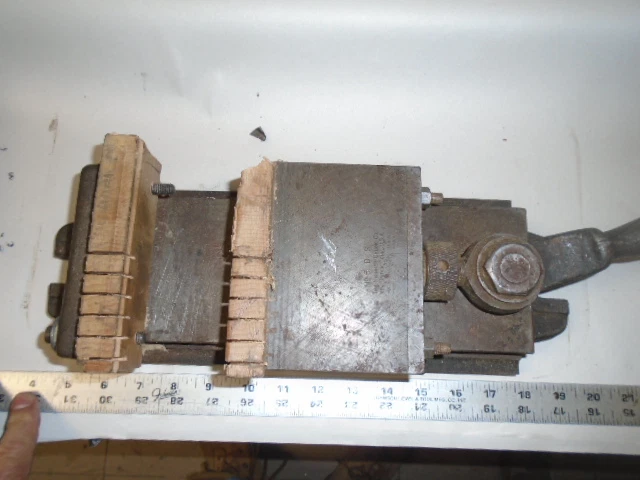 HERRAMIENTAS DE MAQUINISTA TORNO MOLINO Maquinista 5" Skinner Chuck Co Fresado Tornillo Tipo Palanca Foto 2 de 3