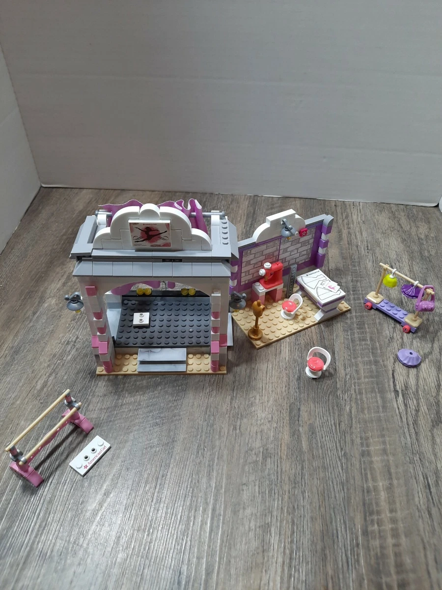 American Girl Isabelle s Ballet Recital Set Mega blocks Incomplete