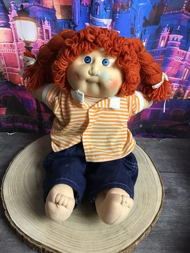 Cabbage Patch Kids Red Hair , Blue Eyes 14 Inch’s UT Vintage Doll W/ AX Clothes