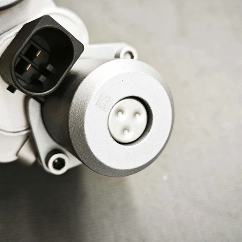 NEW Engine High Pressure Fuel Pump For BMW 335i 535i N54 N55 E90 13517616170 - Picture 15 of 18