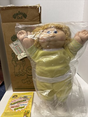 Vintage 1984 Cabbage Patch Kids Doll Blonde Blue Eyes Dimples