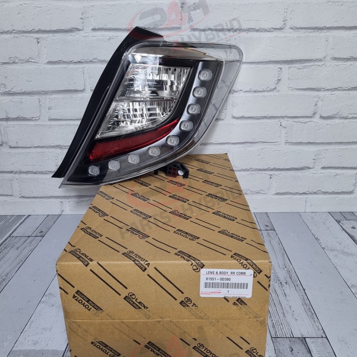 Genuine Toyota Yaris Hybrid Rear Driver Side Stop Light RH Stop